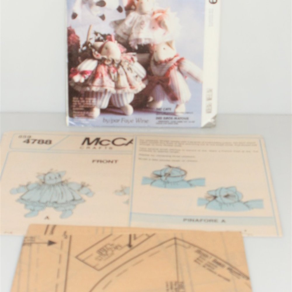PTN 1990 McCall's Crafts FAT CAT PACKAGE  McCall's Pattern #659 Sewing Pattern